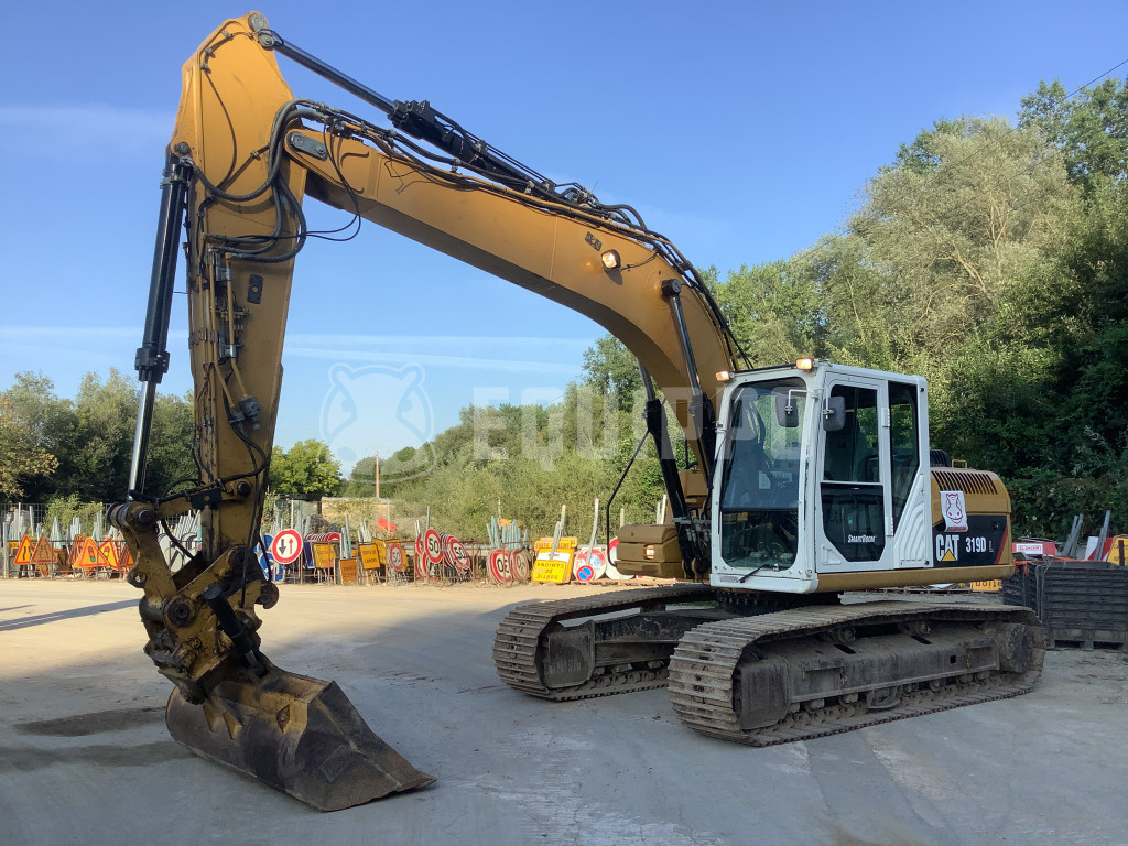 Caterpillar 319D L  - - Used Tracked Excavator