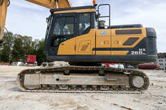 Hyundai HX260NL  - - Excavadora de cadenas Usada