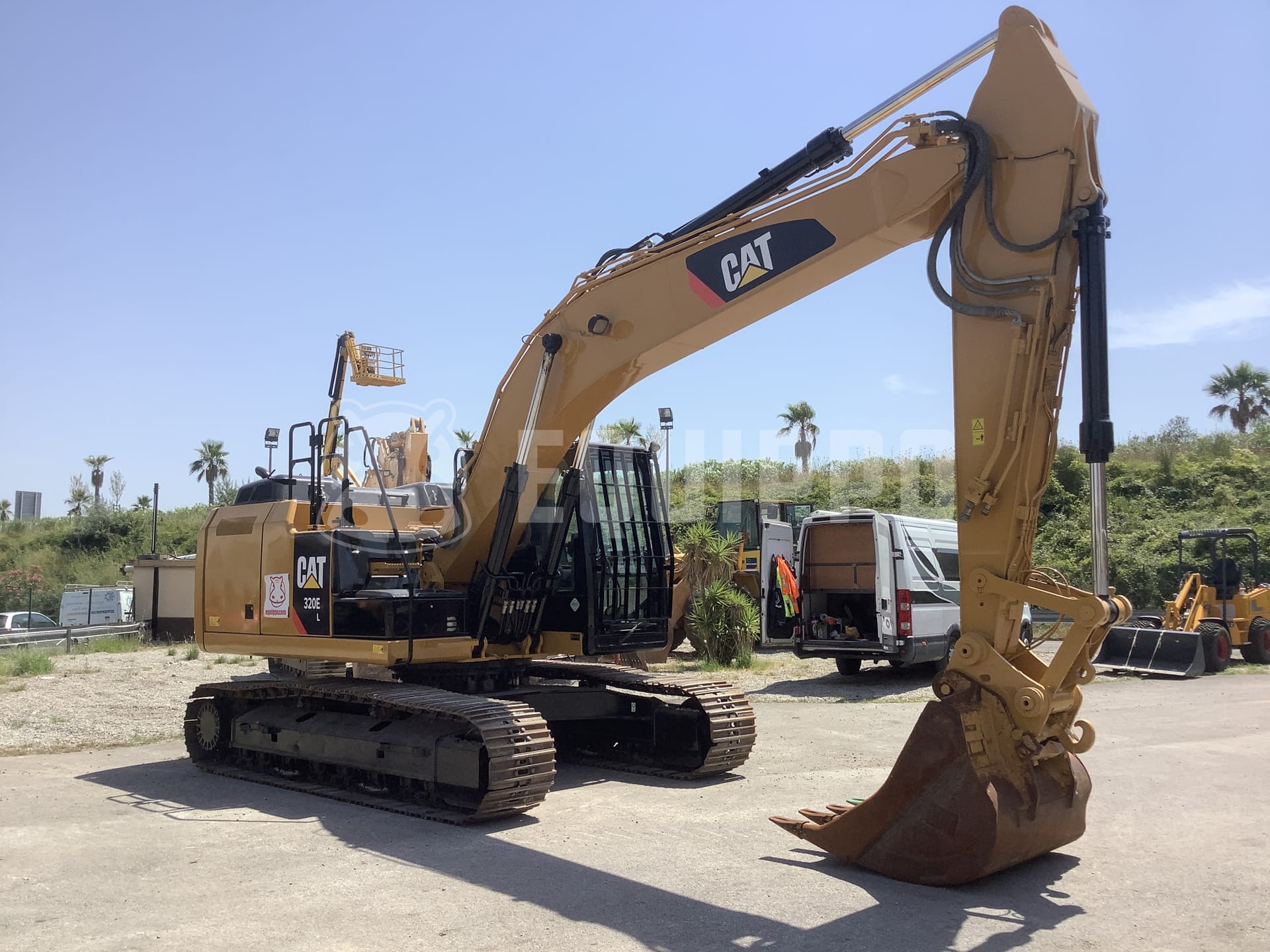 Caterpillar 320E L  - - Used Tracked Excavator
