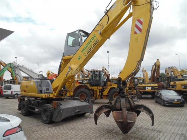 New Holland MH6.6T  - - Used Material Handling Excavator