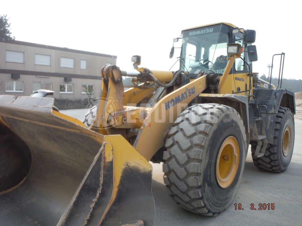 Komatsu WA470-5  - - Used Placeholder Category