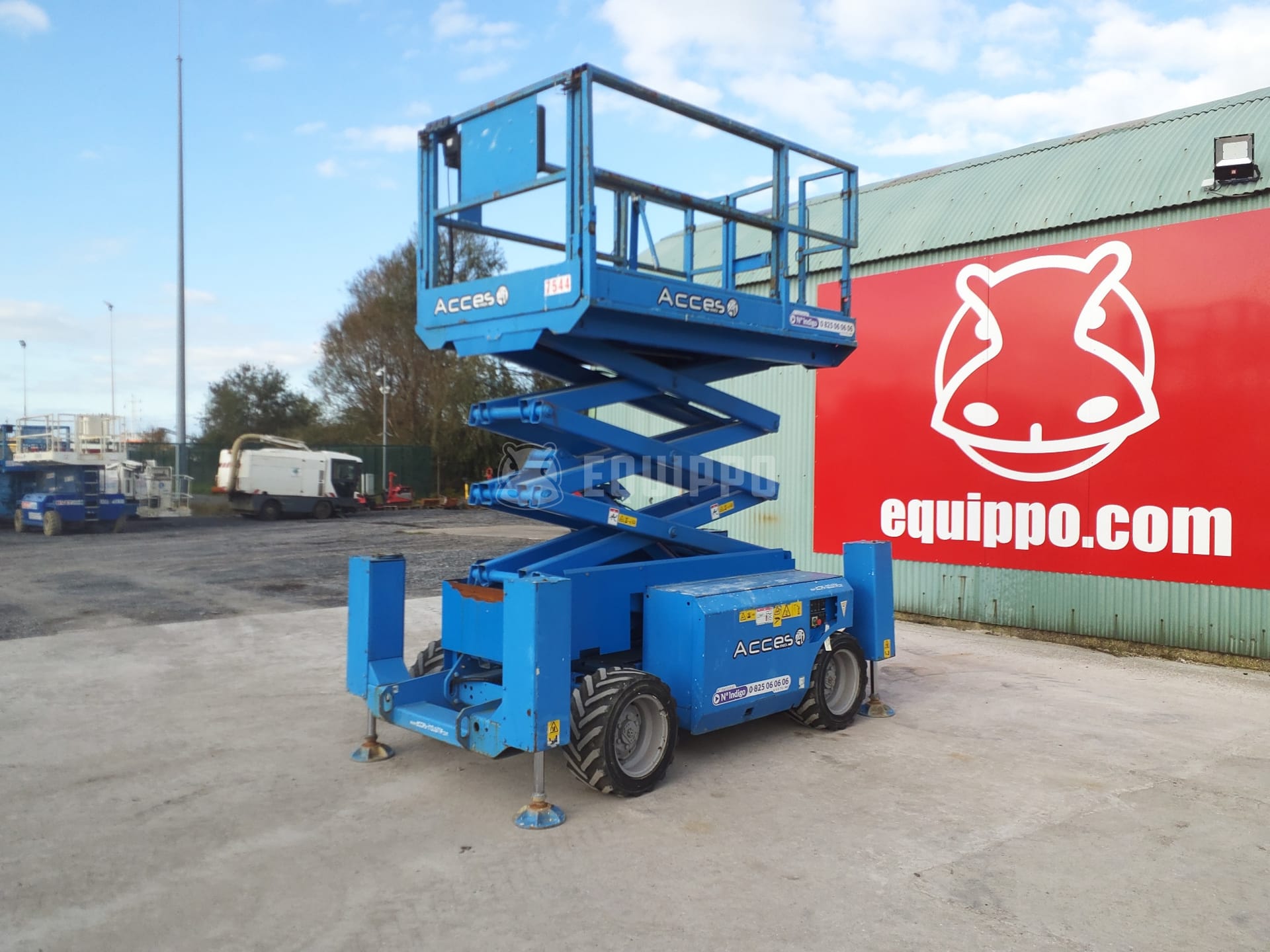 Genie GS-2668  - - Used Scissor Lift