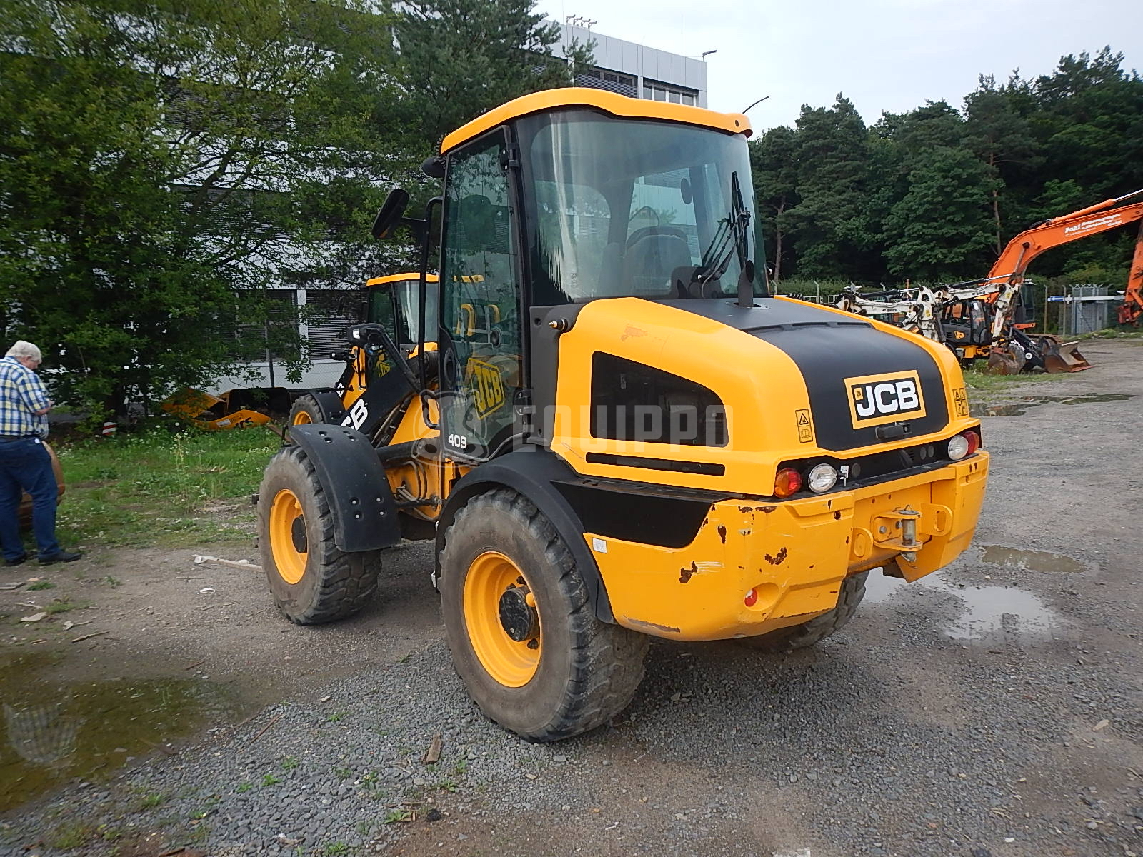 JCB 409  - - Used Loader